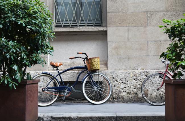 local transport in milan